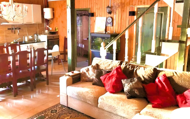 Chastny Dom Uyutny Dom u Tsentra Goroda Private House