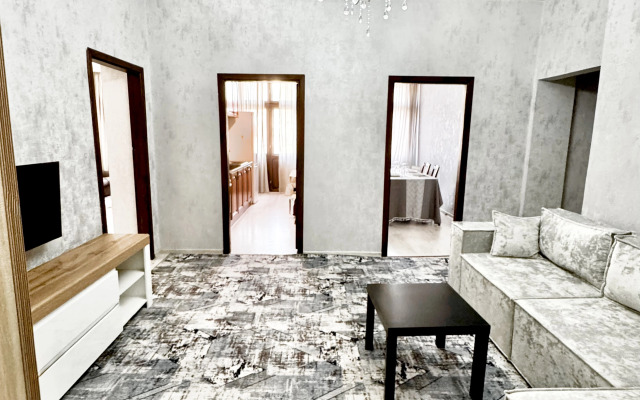 Na Prospekte Nezavisimosti 39 Apartments