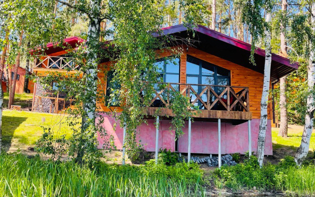 Lode Hotel