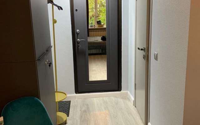 520 Alleya Pervoy Mayovki Apartment