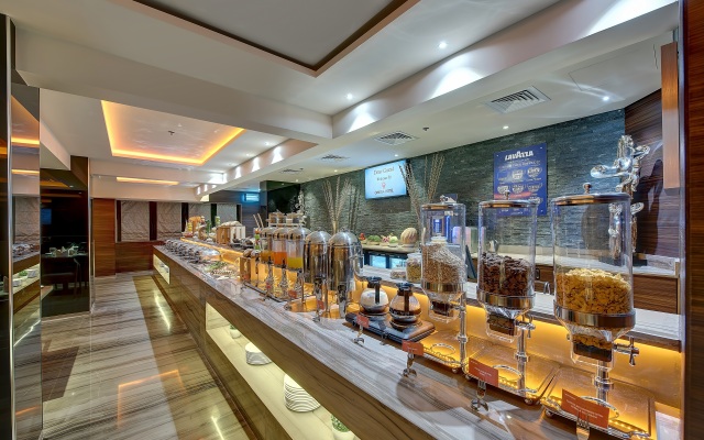 Omega Hotel