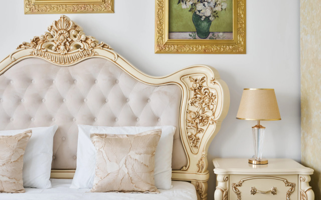 Апартаменты 4 Комнатная в Доме Ахматовой Третьяковская Галерея