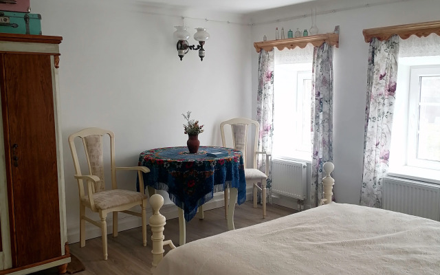 Частный дом Дом с мезонином на озере Селигер