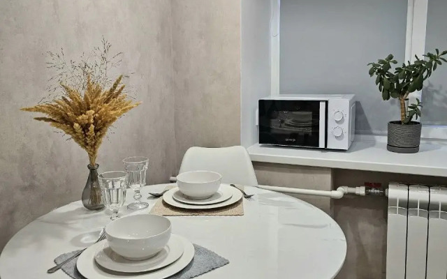 BGH Na Allei Geroyev Flat