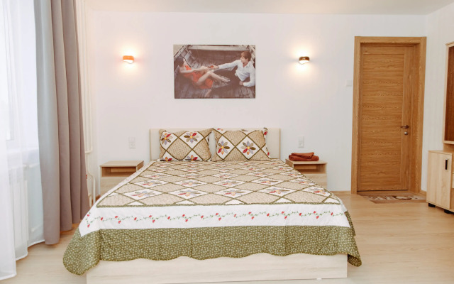 Adam I Eva Mini-Hotel