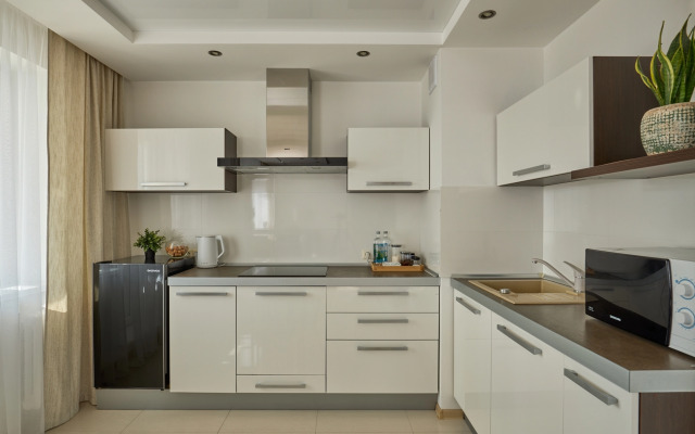 EuroUyut Modern Studio-type Apartments