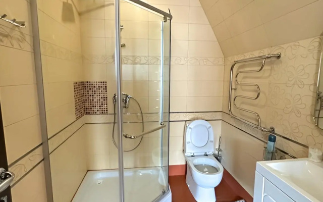 Kottedzh Elling na Beregu Morya Private House