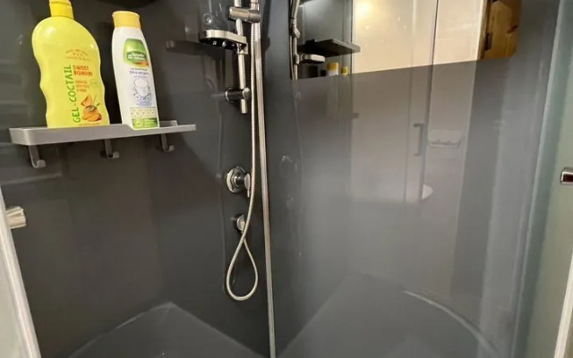 Квартира на Бажова 15