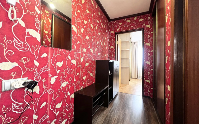 Апартаменты 51 Проспект Кольский и Ленина Териберка на Кольском, 6