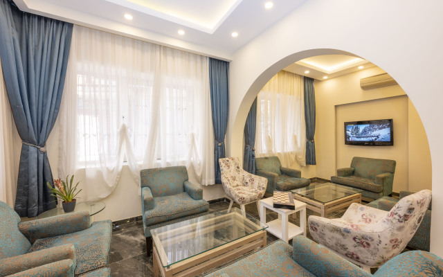 Legend Tulip Hotel