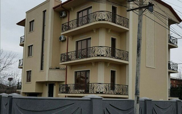 Eagle Guest House