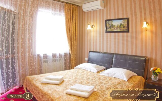 Dvorik Na Morskoj Furnished rooms