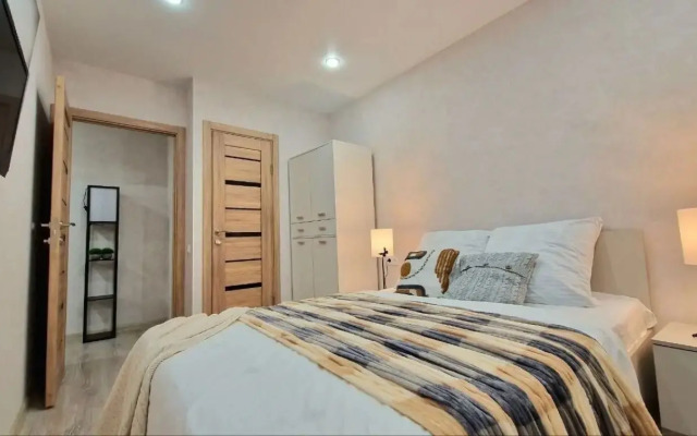 Квартира стандарт у Исторического Центра