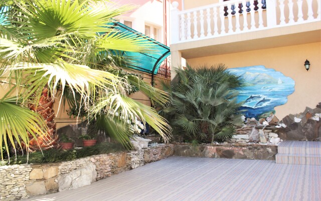 Golubaya Laguna Guest House