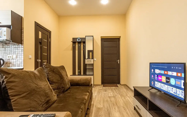 Apartment House on Zelenaya 1