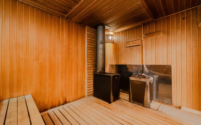 Derevnya Yusupovo S Basseynom I Saunoy Private House