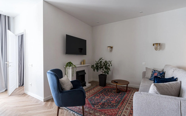 Magnoliya Flat