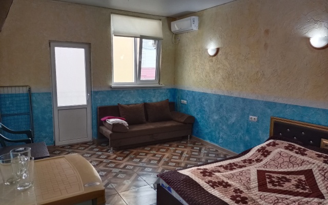 Maylan Guest House