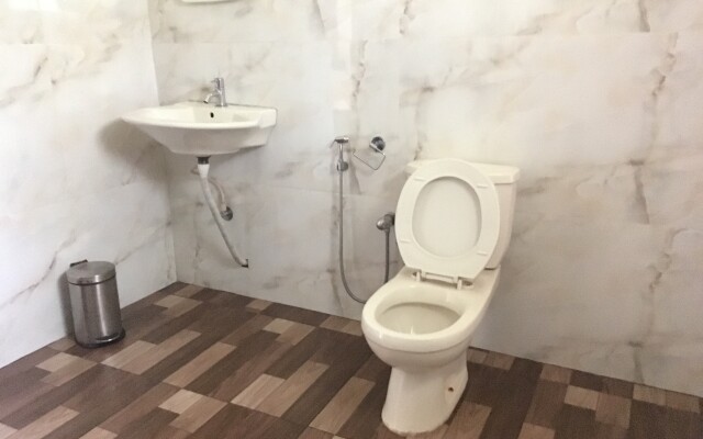 Michael J Hotel