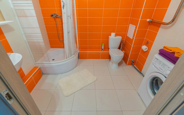 Apartamenty Uluchshennye SalutApart 8