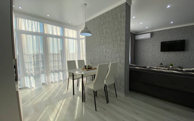 Shikarnaya Premium Studiya Na Arshanskom Flat