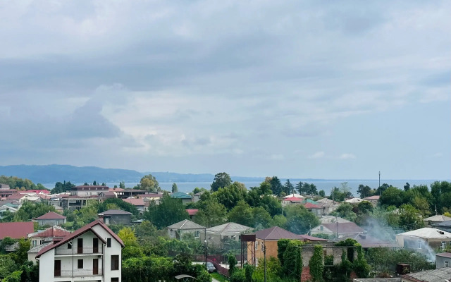 Flat S Balkonom Na Pochtovoy Ulitse