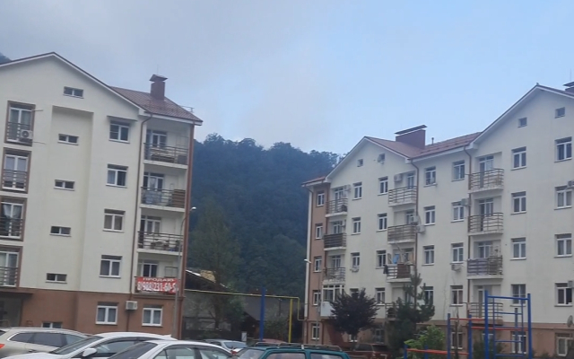 Квартира с 2 спальнями с балконом и видом на горы