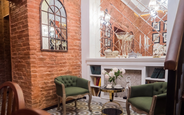 Квартира-студия Русский Балет BookingSPB с видом на Казанский Собор и Канал Грибоедова