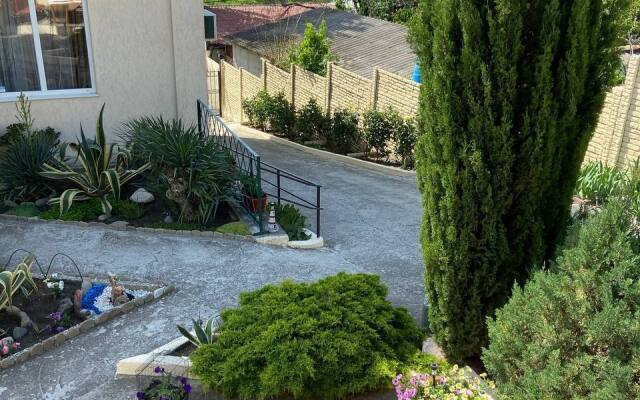Agave Guest House