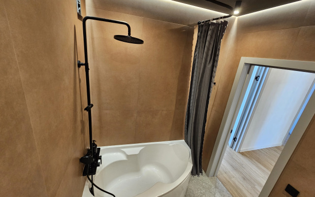 S baltiyskoy dushoy Flat