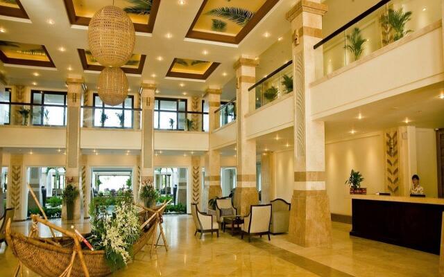 Olalani Resort  Hotel And Condotel