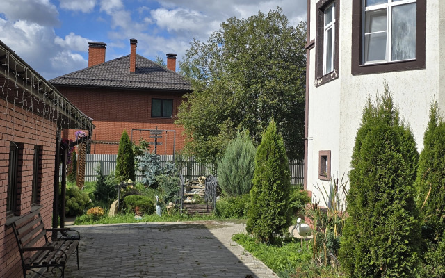 Частный дом уютный