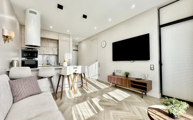 Skyroom Apartments