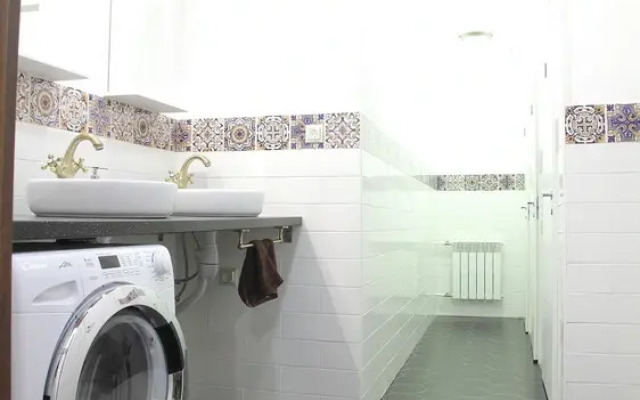 Interqube Tretiyakovskaya Capsule Hotel