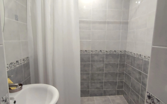 Mariya Guest House