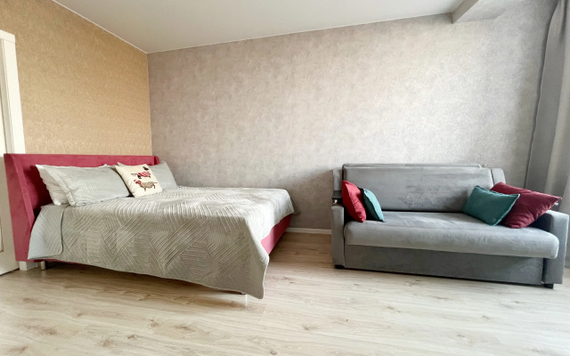 1ka Nevabed V Neboskrebe U Nevy Flat