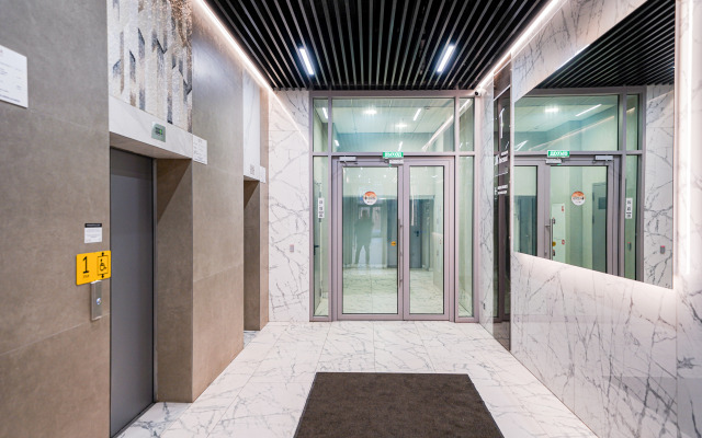 U m. Kirovskii Zavod DreamAvenir with remote check-in i umnoy kolonkoy Alisoy Apartments