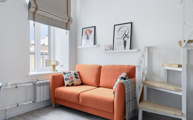 Dizaynerskie Ryadom S Nevskim Prospektom Apartments