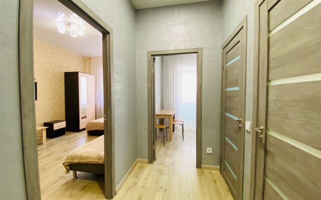 Vadima Podbelskogo 97/5 Apartments
