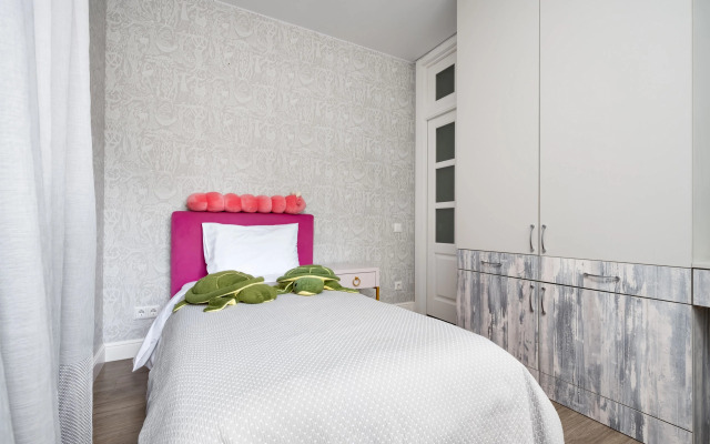 Квартира Трехкомнатная студия в ЖК Сосновый Бор