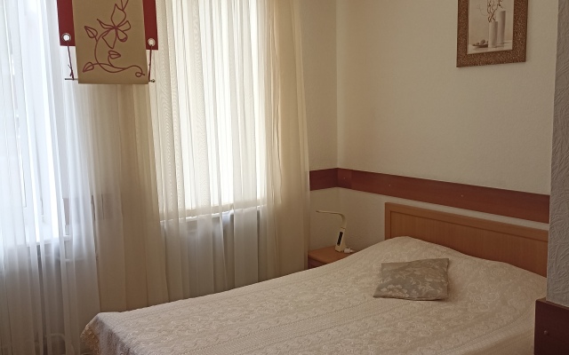 Aleksandriya Hotel