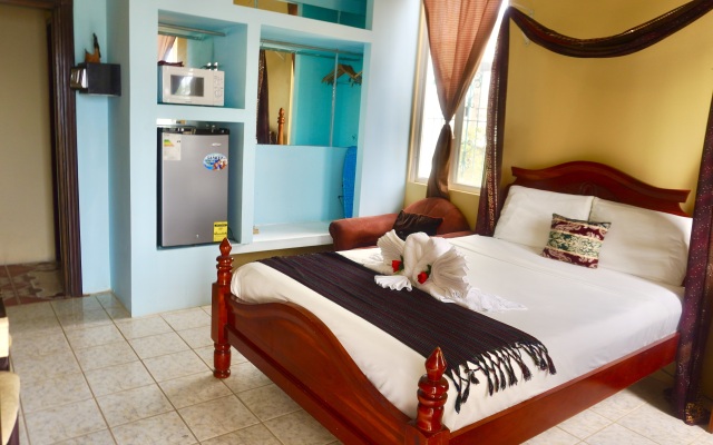 See Belize Tranquil Apartments