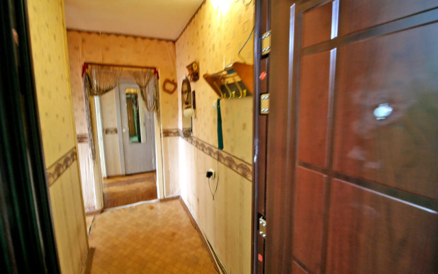 Teplaya Dvukhkomnatnaya Flat