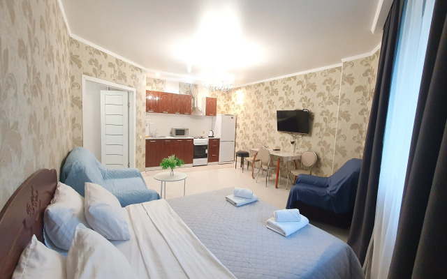 S 2-Mya Krovatyami I Odnomestny Divan V Tsentre Astany Apartments