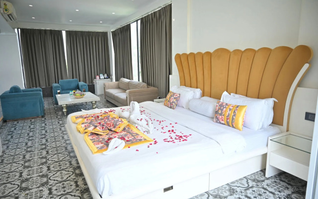 Urvi Banquets Guest House