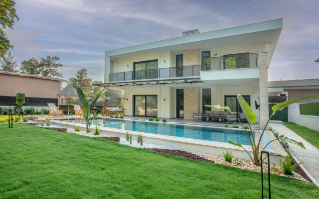 Forest Haven With Pool Villa