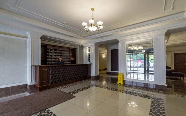 Этажидейли на Тверитина в Алисы в Стране чудес