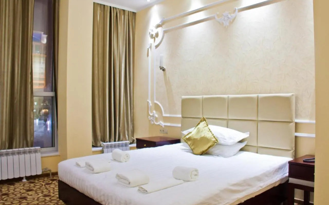 Sky Luxe Hotel