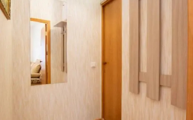 studiya chetyrokhmestnaya u PermExpo Apartments