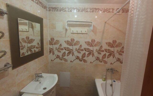 Na Frunze v tsentre Razmeshchenie do 10-ti chelovek Apartments